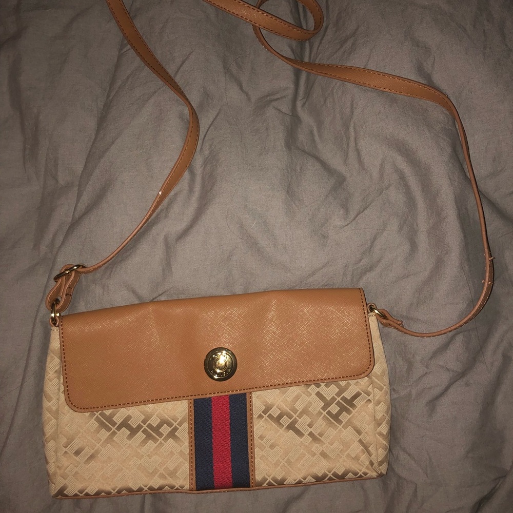 Tommy Hilfiger Crossbody Purse